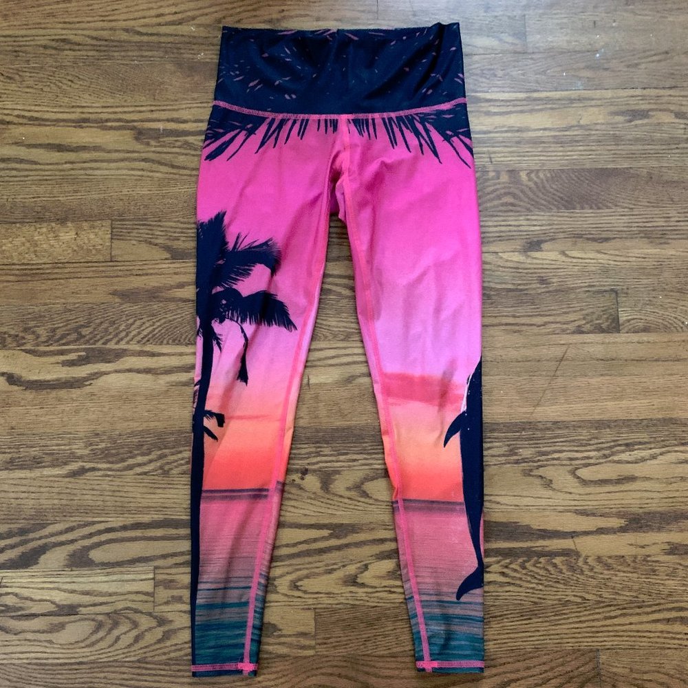 Teeki Sunset Palm Legging: Small